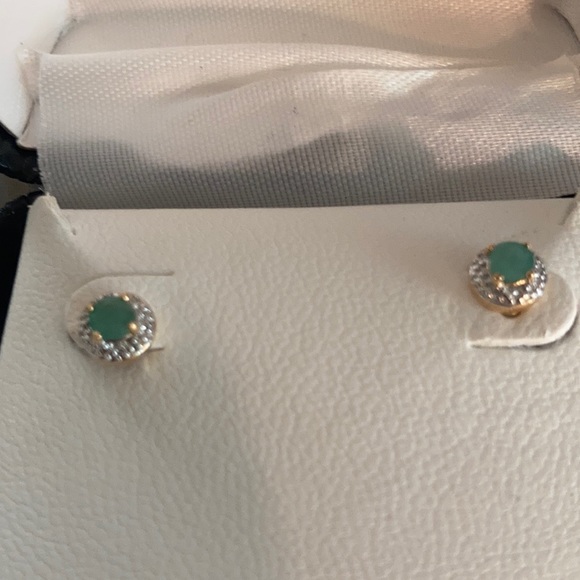 Emerald earrings - Picture 2 of 4